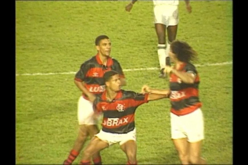 Brasil 4 x 0 México - Em 1950, o Maracanã Estreia com Vitória da