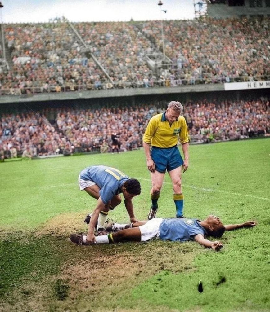 A Emoção Imortalizada: Garrincha e Pelé na Final da Copa do Mundo de 1958