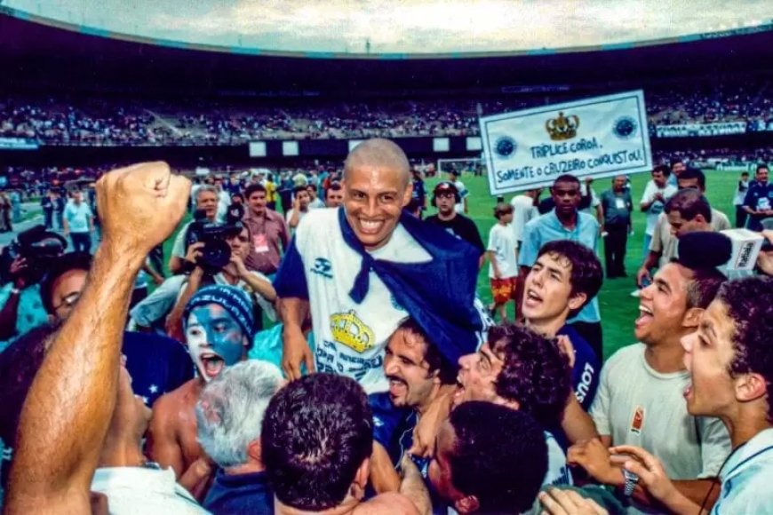 Memórias Gloriosas: Há 20 Anos, Cruzeiro Conquistava a Tríplice Coroa em Triunfo Épico Contra o Paysandu